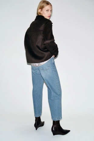 Короткое пальто из шерсти- Заказать в России