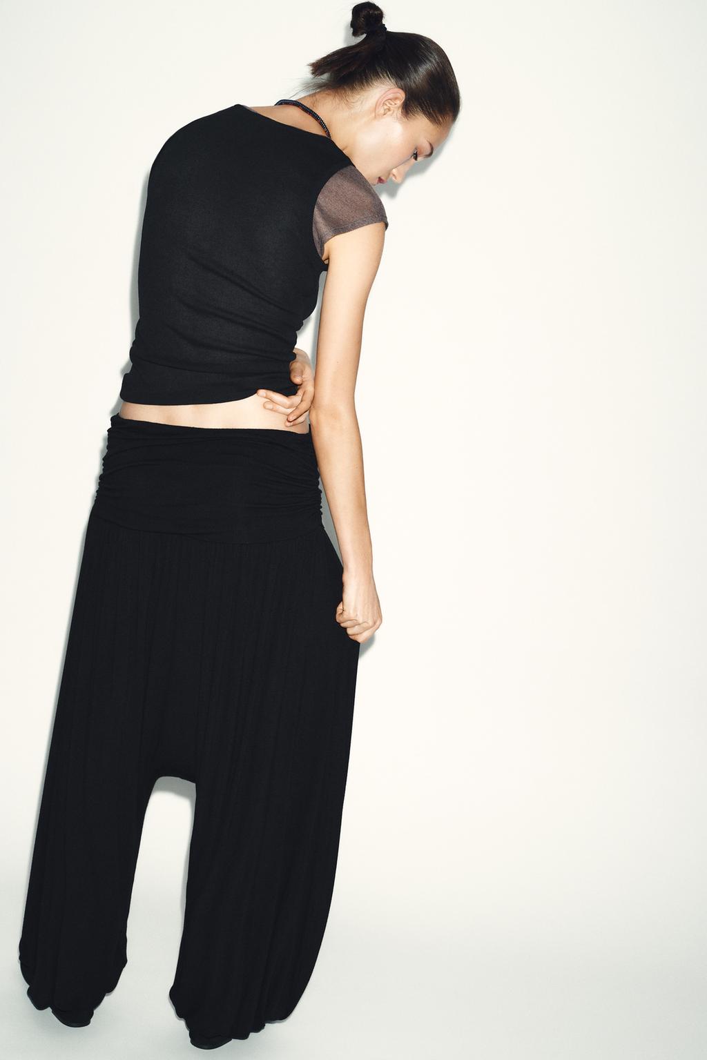 СТРУЯЩИЕСЯ БРЮКИ BAGGY