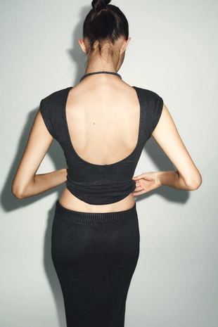 Топ с открытой спиной- Заказать в России