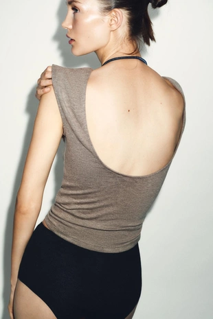 Топ с открытой спиной- Заказать в России