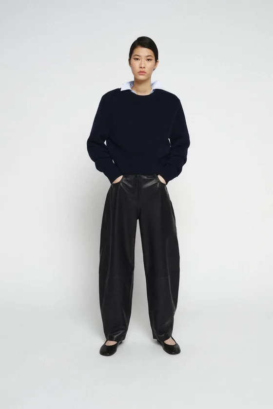 БРЮКИ-БАРРЕЛЬ ИЗ КОЖИ коллекция Zara «ZW» 