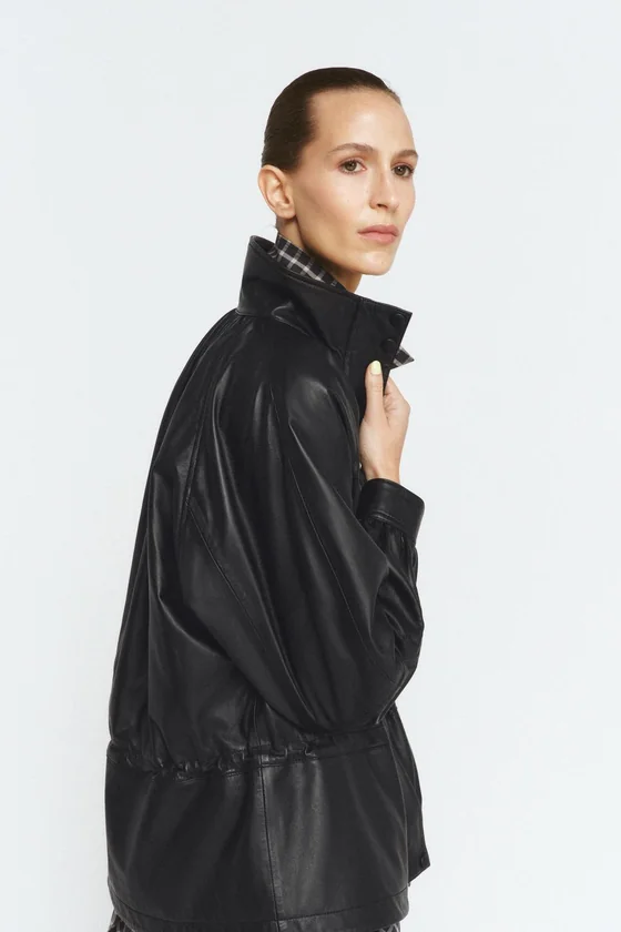 КУРТКА ИЗ 100% КОЖИ — коллекция Zara «ZW» 