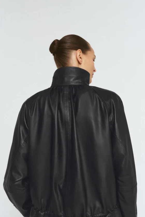 КУРТКА ИЗ 100% КОЖИ — коллекция Zara «ZW» 