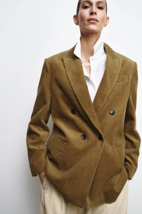 ВЕЛЬВЕТОВЫЙ БЛЕЙЗЕР ОВЕРСАЙЗ — коллекция Zara «ZW» 