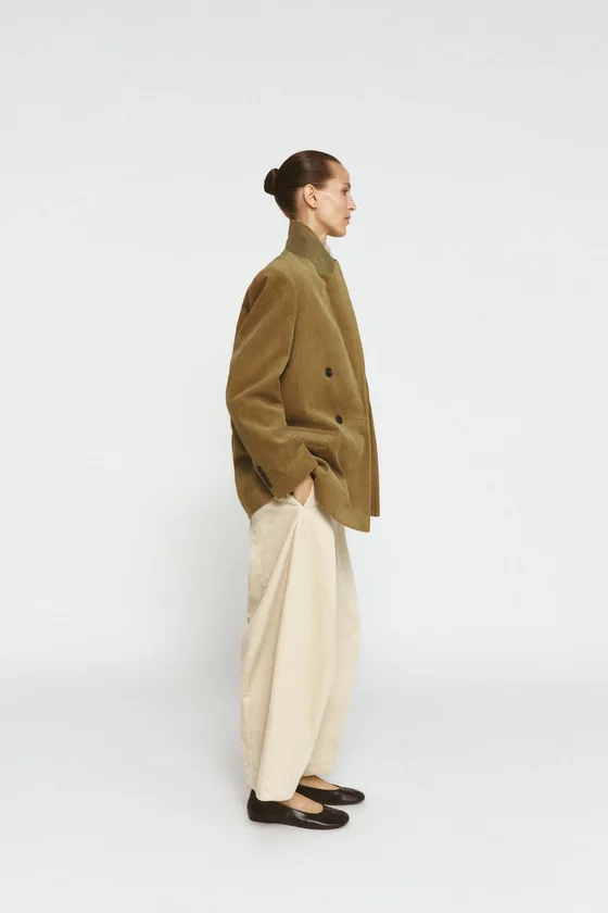 ВЕЛЬВЕТОВЫЙ БЛЕЙЗЕР ОВЕРСАЙЗ — коллекция Zara «ZW» 