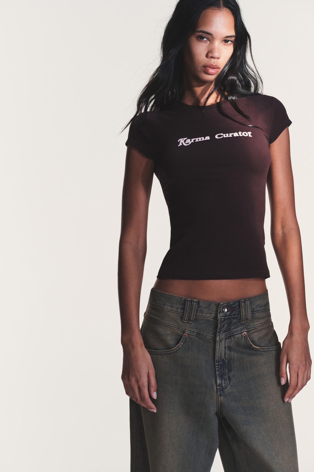 ФУТБОЛКА С НАДПИСЬЮ СПЕРЕДИ