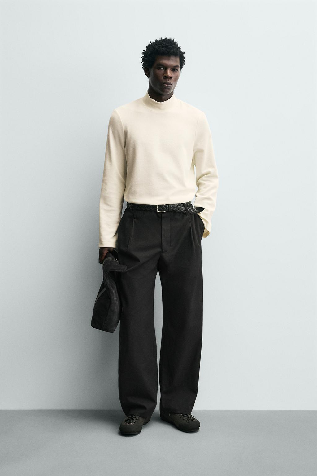 КОМФОРТНАЯ ФУТБОЛКА С ДЛИННЫМИ РУКАВАМИ