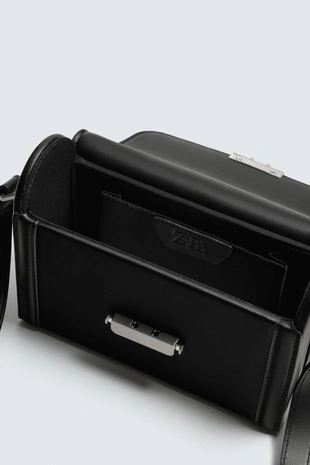 Жесткая сумка- Заказать в России