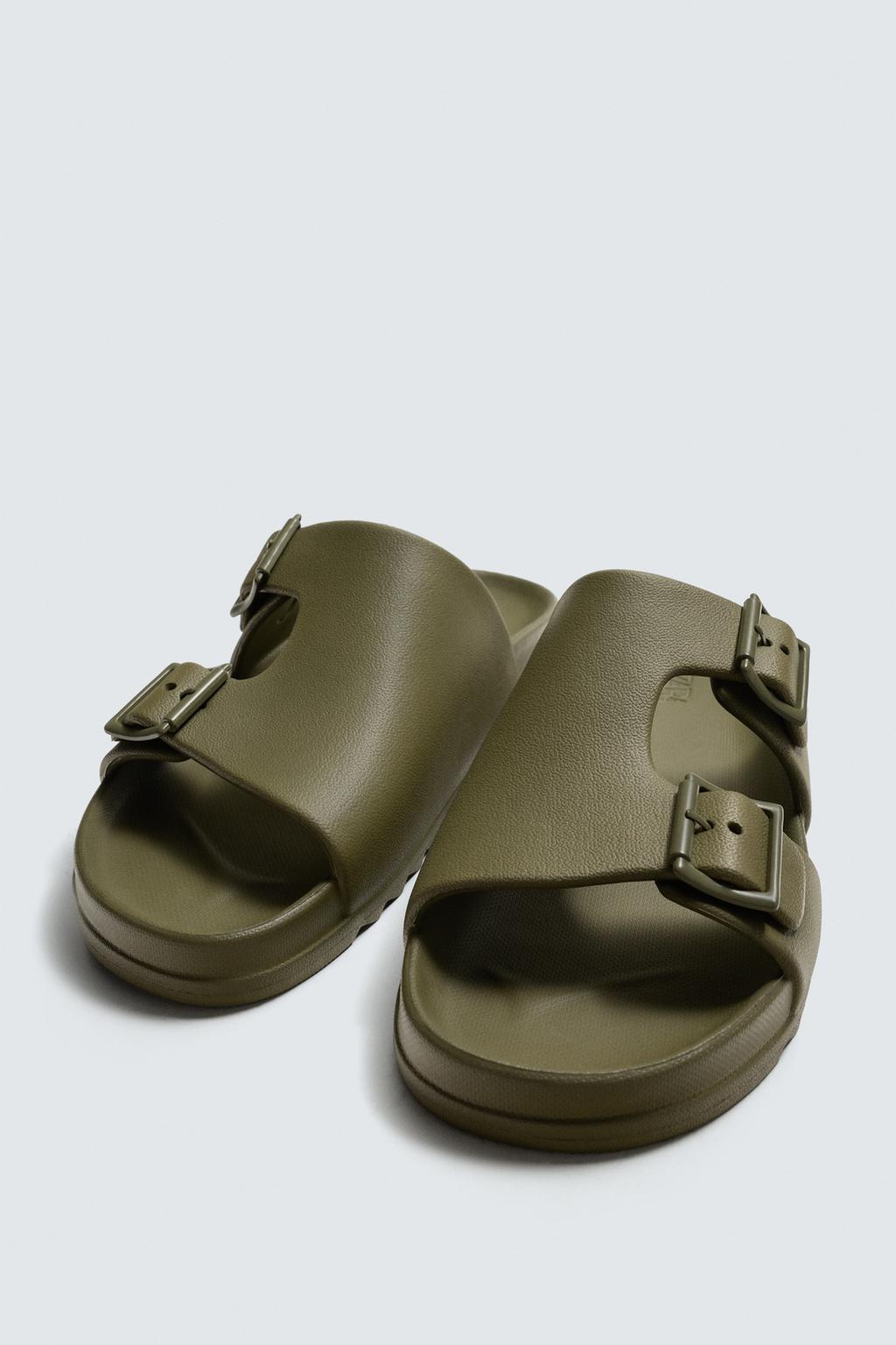 САНДАЛИИ С ДВУМЯ РЕЗИНОВЫМИ РЕМЕШКАМИ