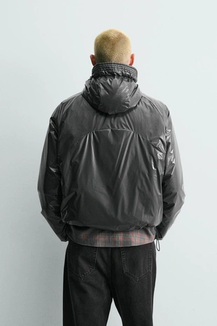 Стеганая куртка WATER REPELLENT, блестящая- Заказать в России