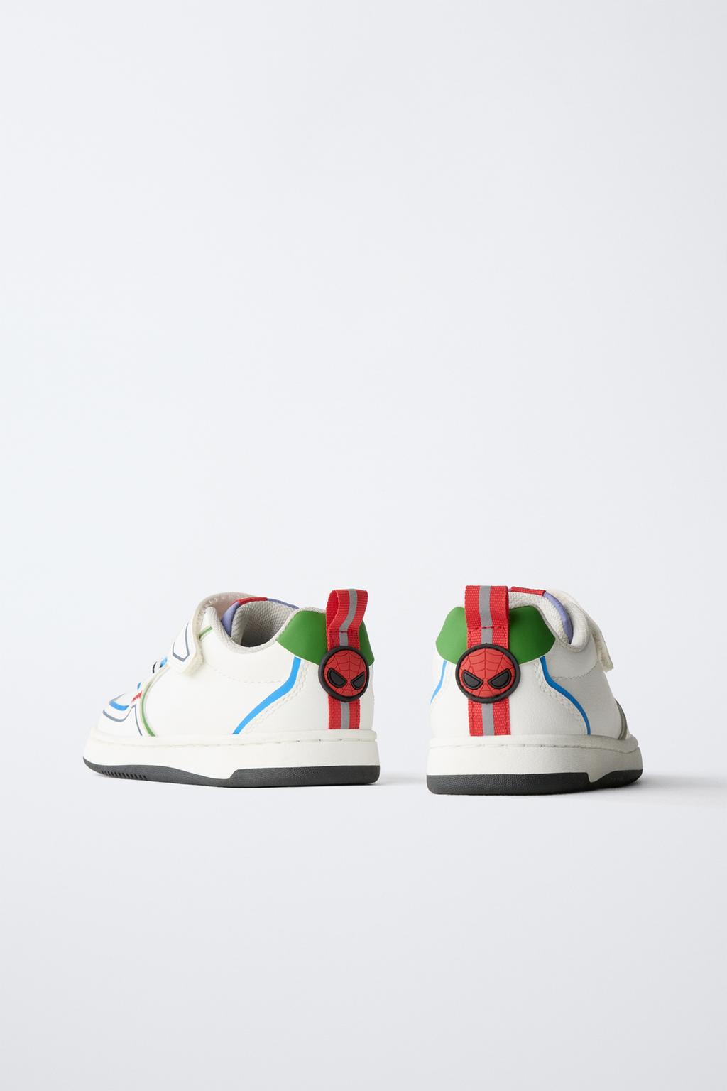 КРОССОВКИ THE AVENGERS © MARVEL