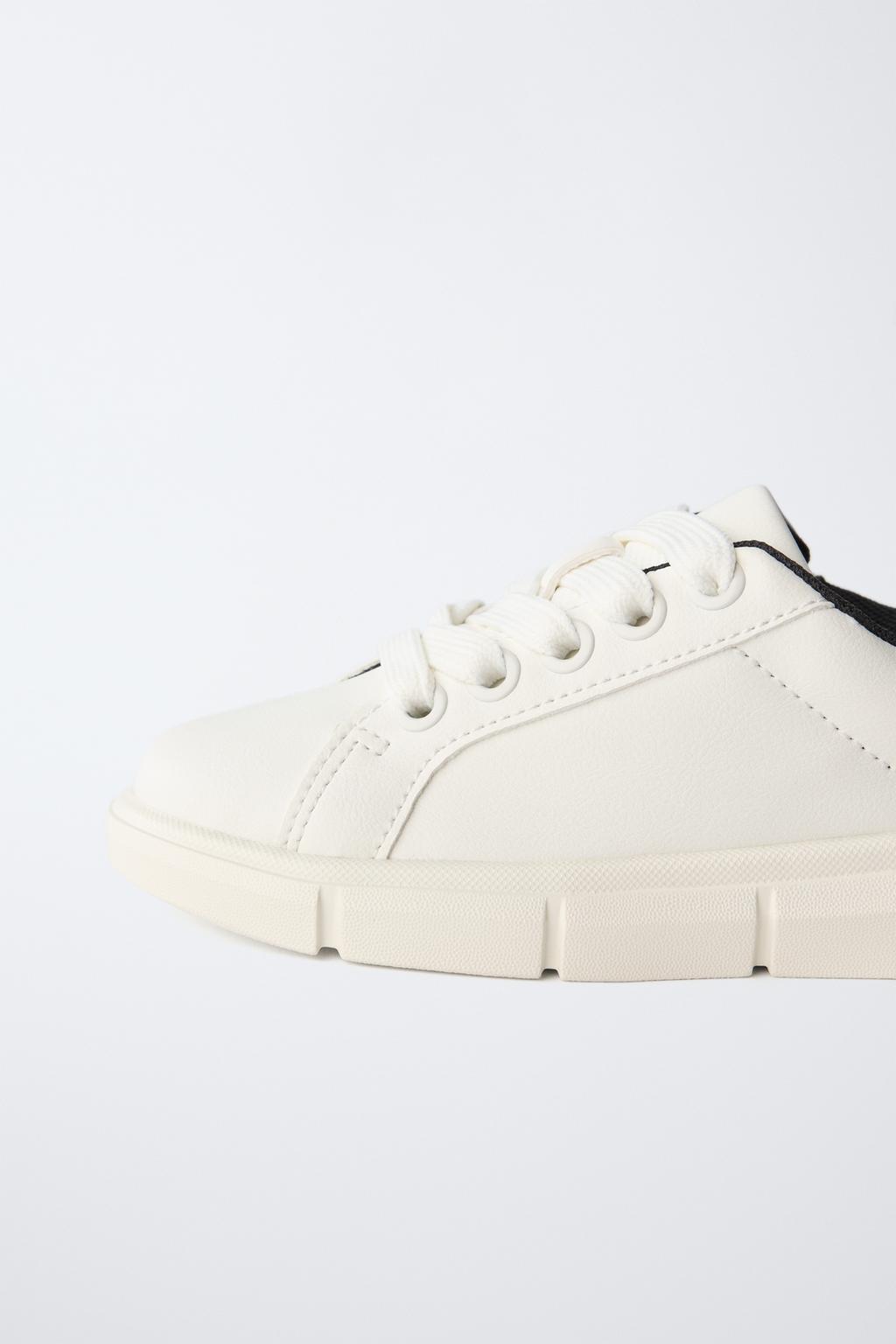 КЕДЫ С ОБЪЕМНОЙ ПОДОШВОЙ