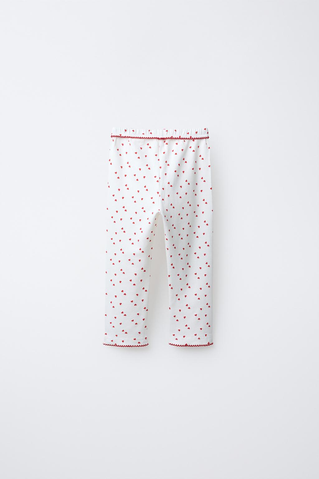 1 1/2-6 ЛЕТ/ ПИЖАМА С ПРИНТОМ «СЕРДЦА»