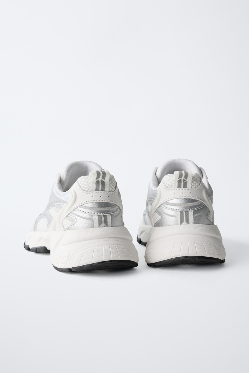 КРОССОВКИ С СЕТЧАТЫМИ ВСТАВКАМИ