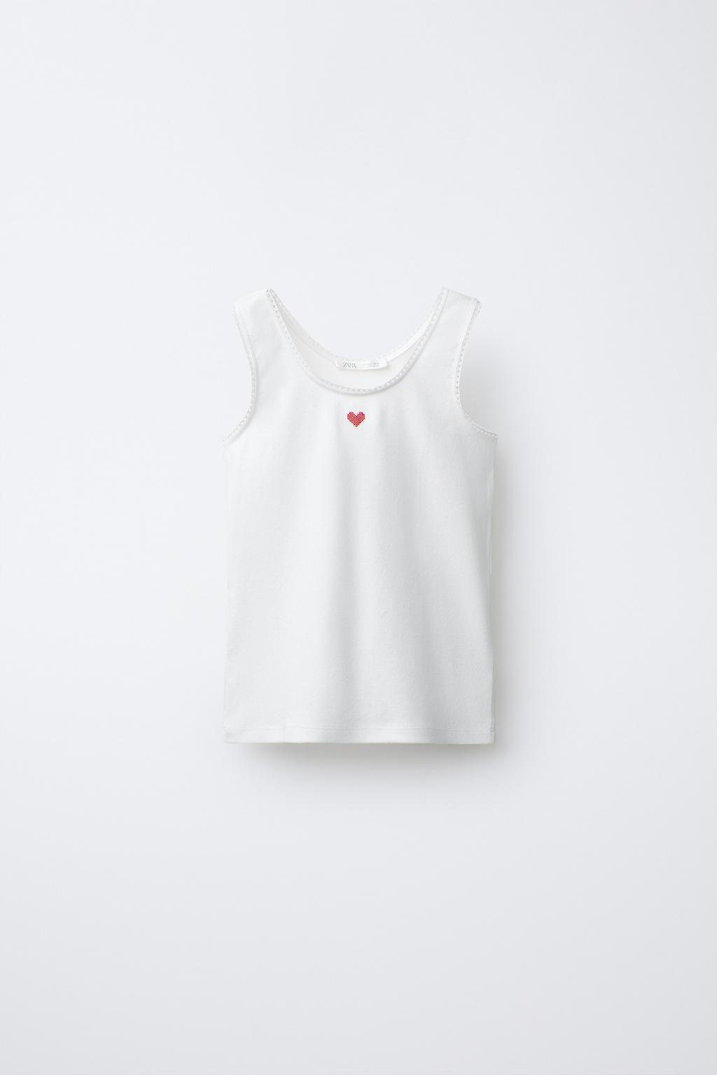 НАБОР ИЗ ДВУХ ФУТБОЛОК С ПРИНТОМ «СЕРДЦА»