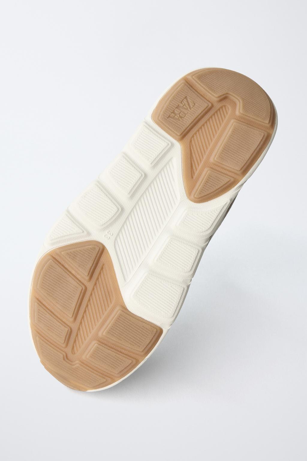 КРОССОВКИ ИЗ РАЗНЫХ МАТЕРИАЛОВ