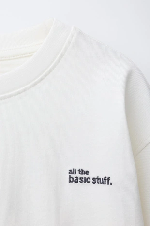 Футболка HEAVY WEIGHT с вышитой надписью- Заказать в России