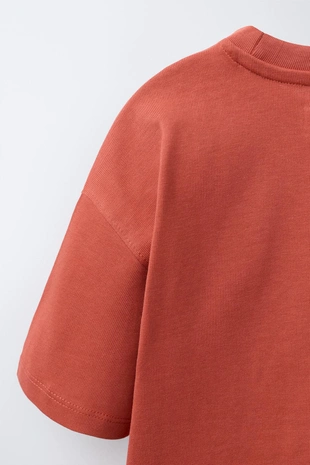 Футболка из плотной ткани с вышитой надписью- Заказать в России