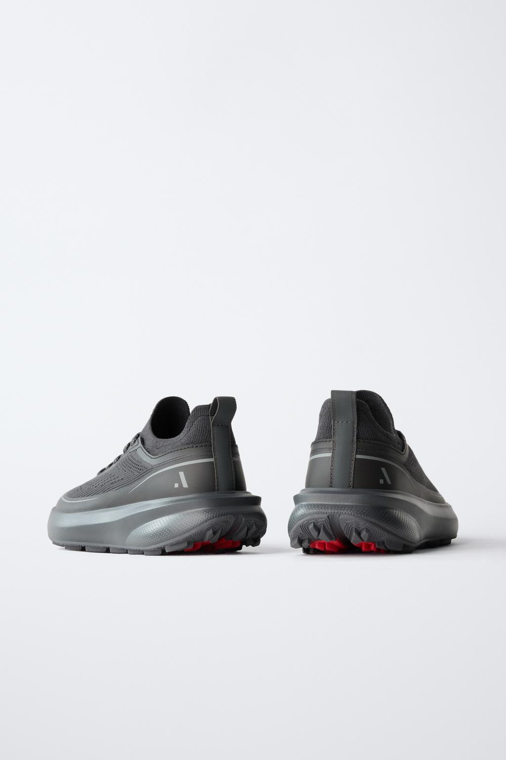 СПОРТИВНЫЕ КРОССОВКИ