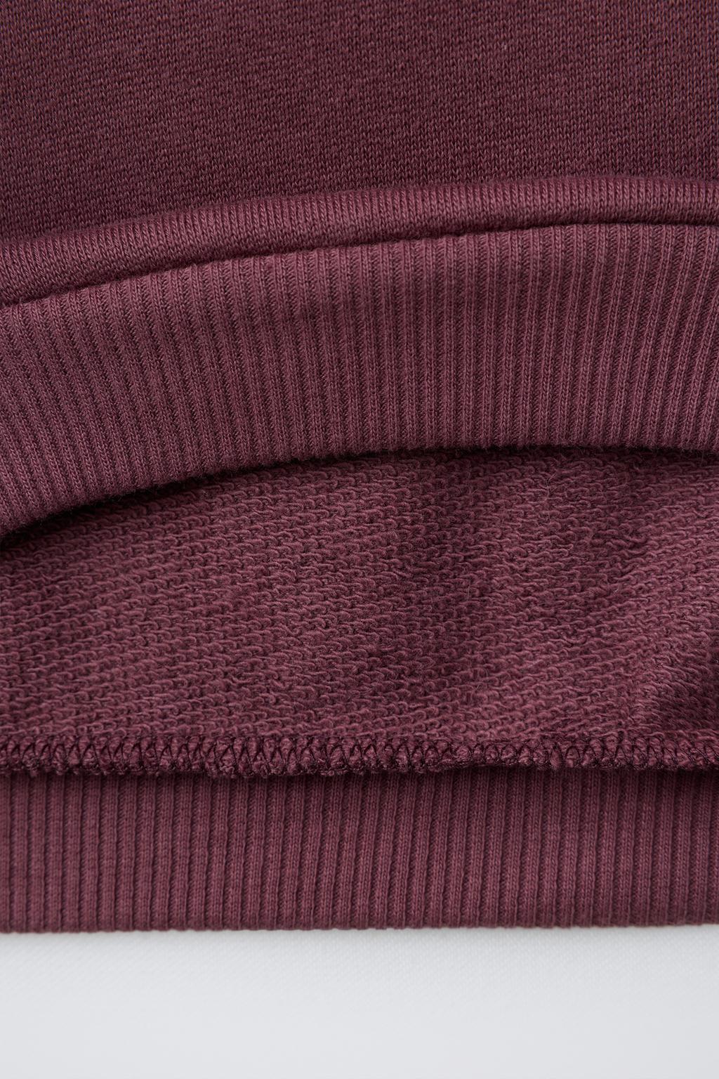 КОМПЛЕКТ ИЗ ТОЛСТОВКИ И ЛЕГИНСОВ С ЦВЕТОЧНЫМ ПРИНТОМ