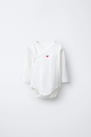 Купить Zara Набор из трех боди кимоно с сердечками