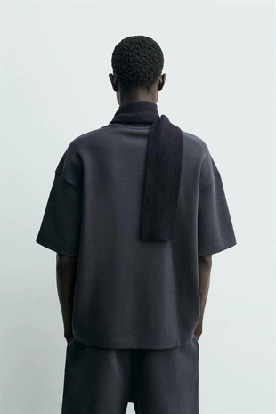 Толстовка RELAXED FIT из интерлока