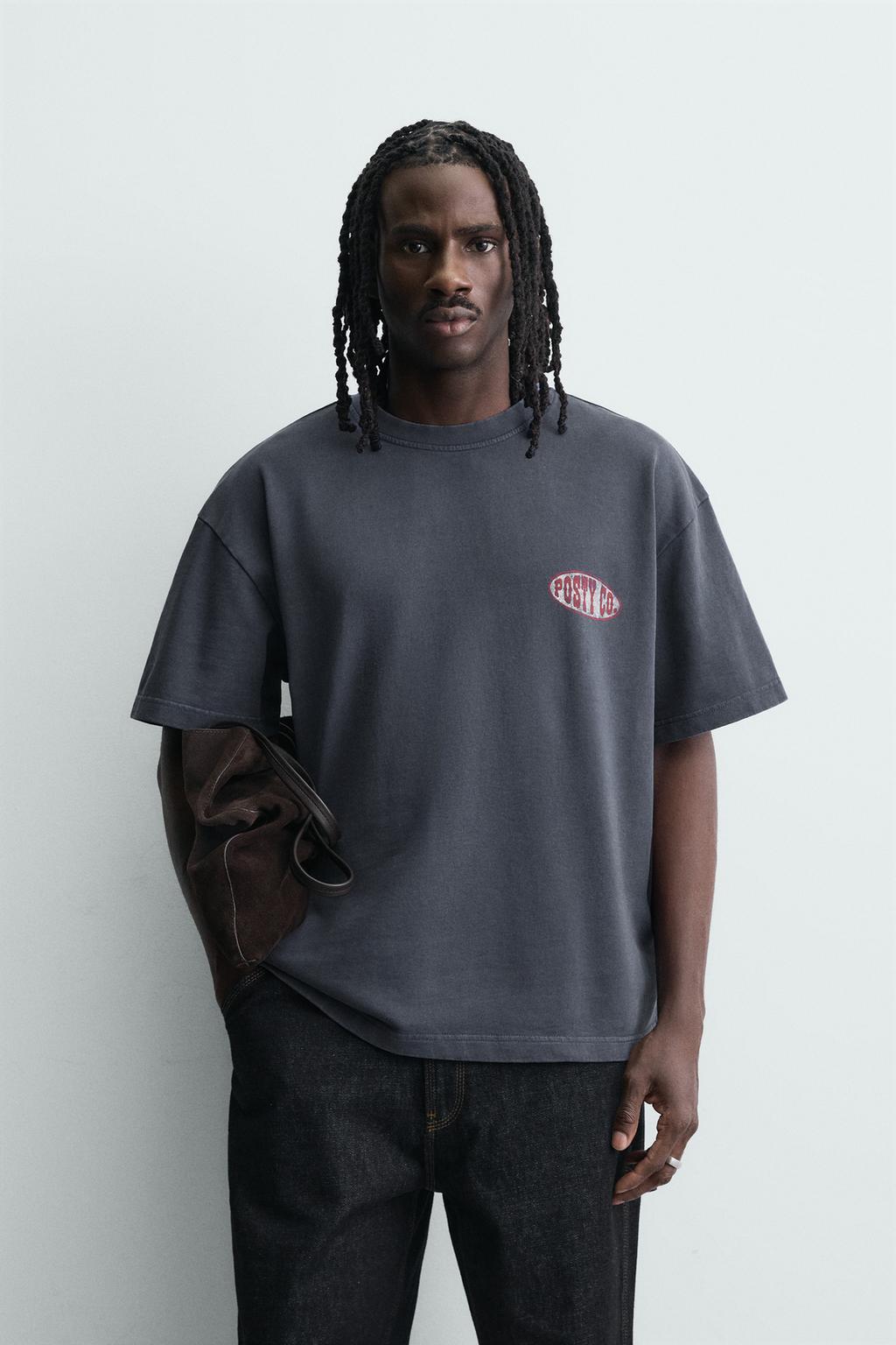 ТОЛСТОВКА С ЭФФЕКТОМ ПОТЕРТОСТИ С ГРАФИЧЕСКИМ ПРИНТОМ POST MALONE ™