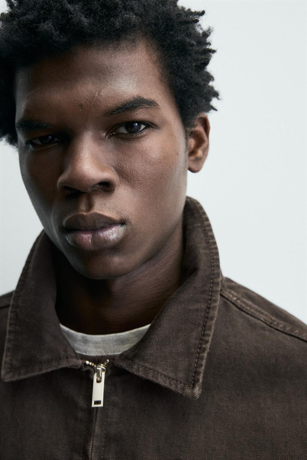 КУРТКА ИЗ РЕЛЬЕФНОЙ ТКАНИ С КАРМАНАМИ