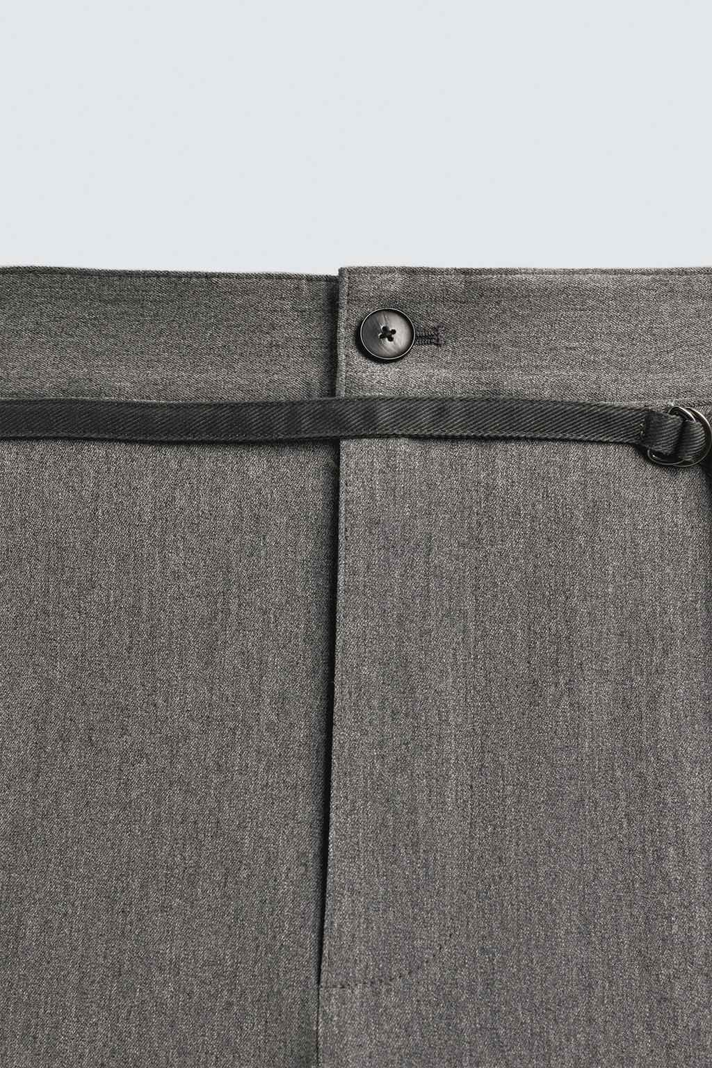 БРЮКИ BALLOON FIT С ЗАЩИПАМИ И ПОЯСОМ