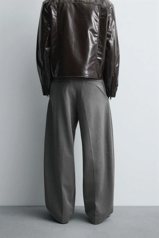 Брюки BALLOON FIT с защипами и поясом- Заказать в России