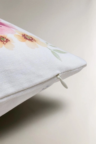 Чехол на подушку с цветочным принтом- Заказать в России