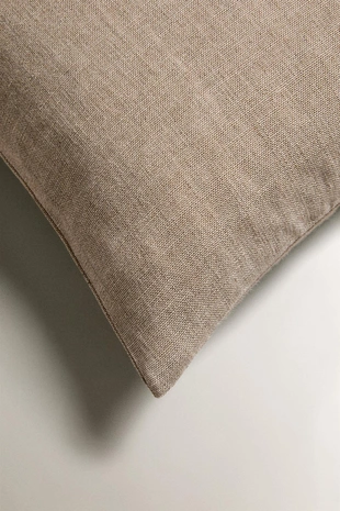 Подушка с цветочным принтом- Заказать в России