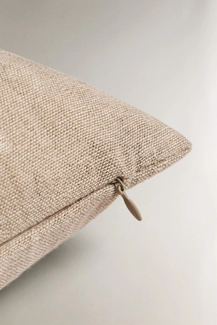 Подушка с цветочным принтом- Заказать в России