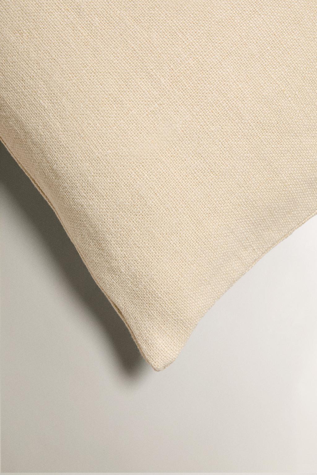 Чехол для декоративной подушки из льна