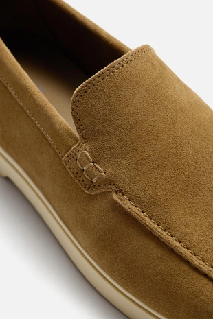 Кожаные лоферы в повседневном стиле- Заказать в России