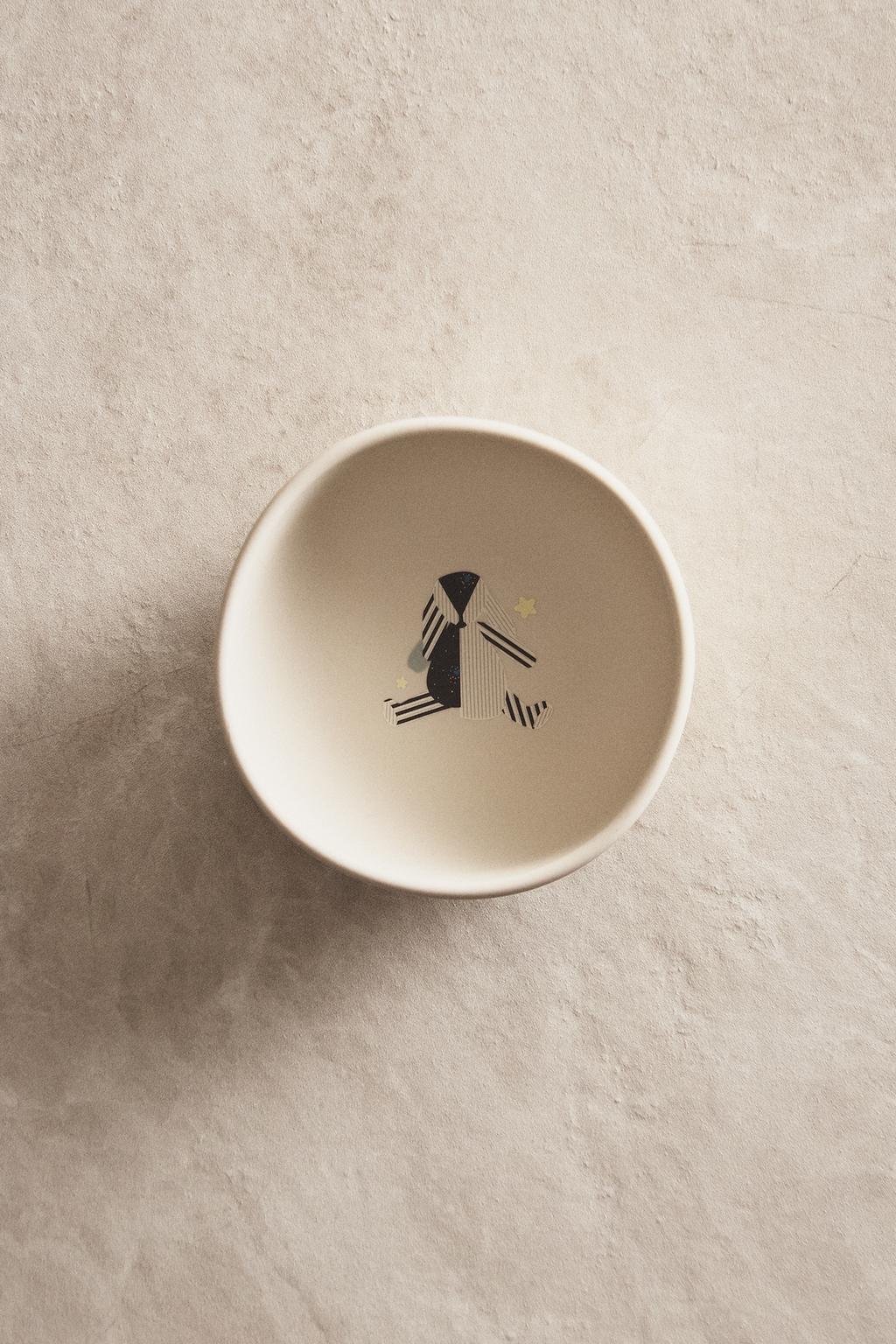 Детская миска из силикона с изображением кролика