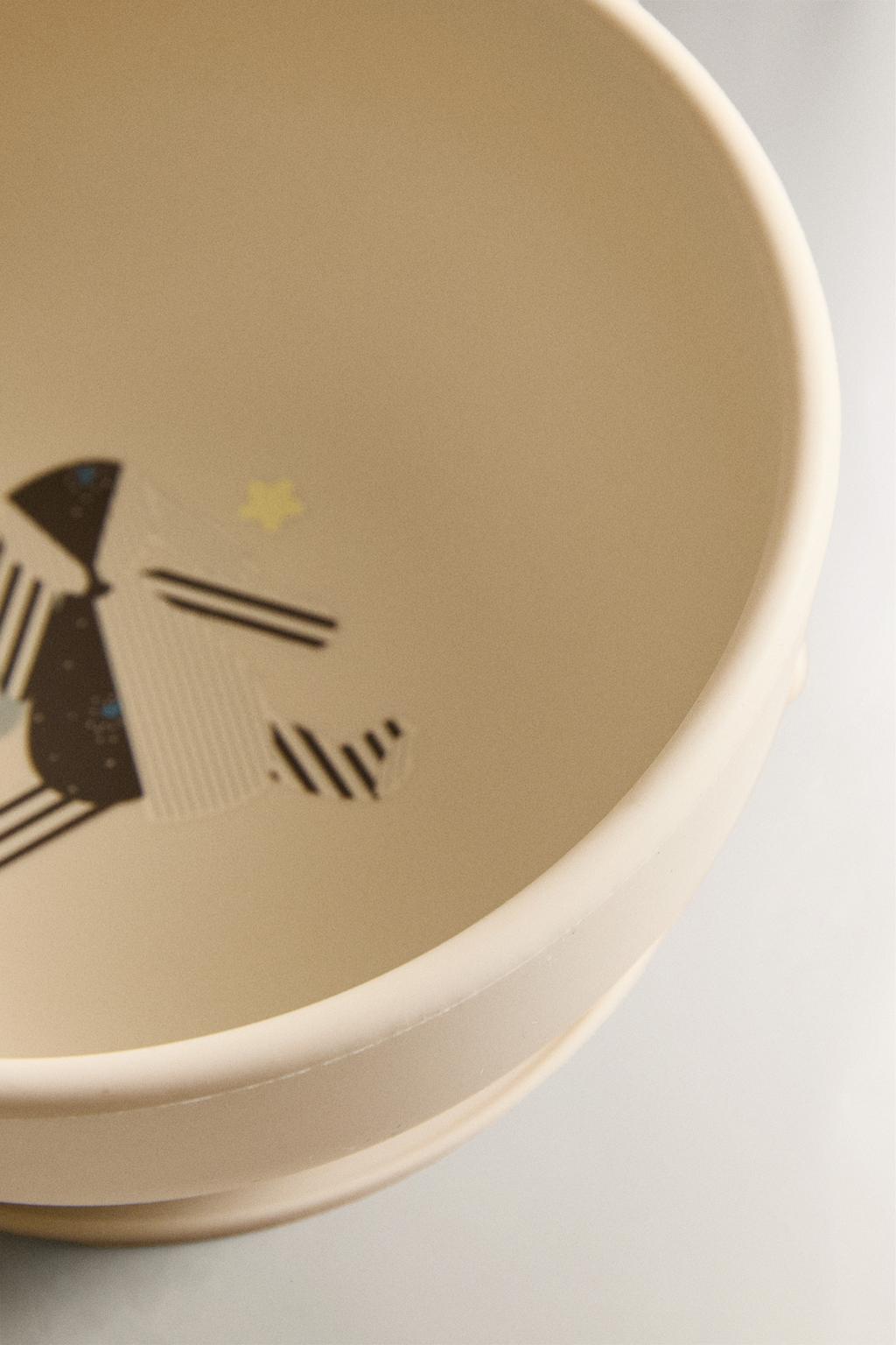 Детская миска из силикона с изображением кролика