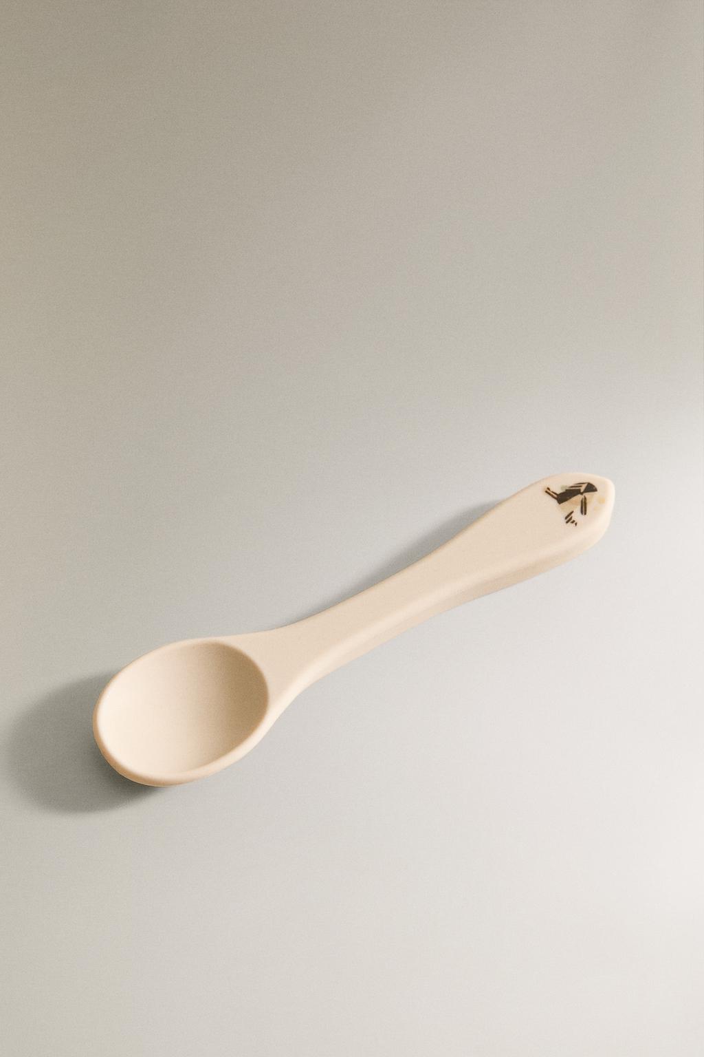 Детская силиконовая ложка с изображением кролика