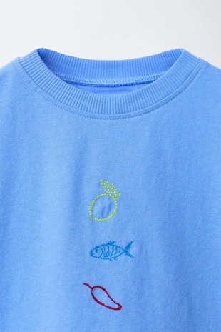 Футболка с вышитой надписью- Заказать в России