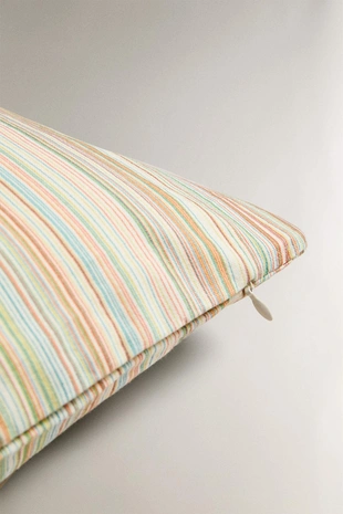 Чехол на подушку в полоску- Заказать в России