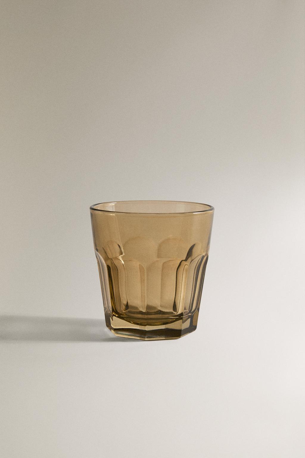 Стеклянная кружка для кофе с объемным фактурным дизайном