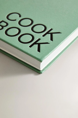 Книга CAFé CECILIA (английский)- Заказать в России