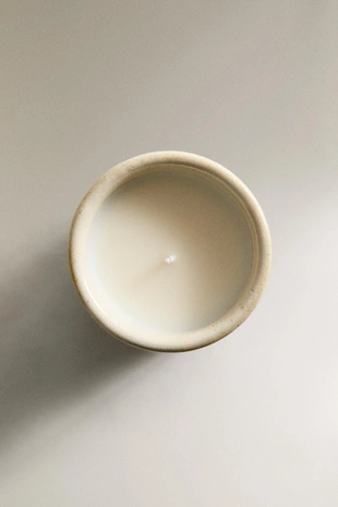 (125 г) ароматическая свеча с запахом слоёного круассана с маслом и солёным маслом- Заказать в России