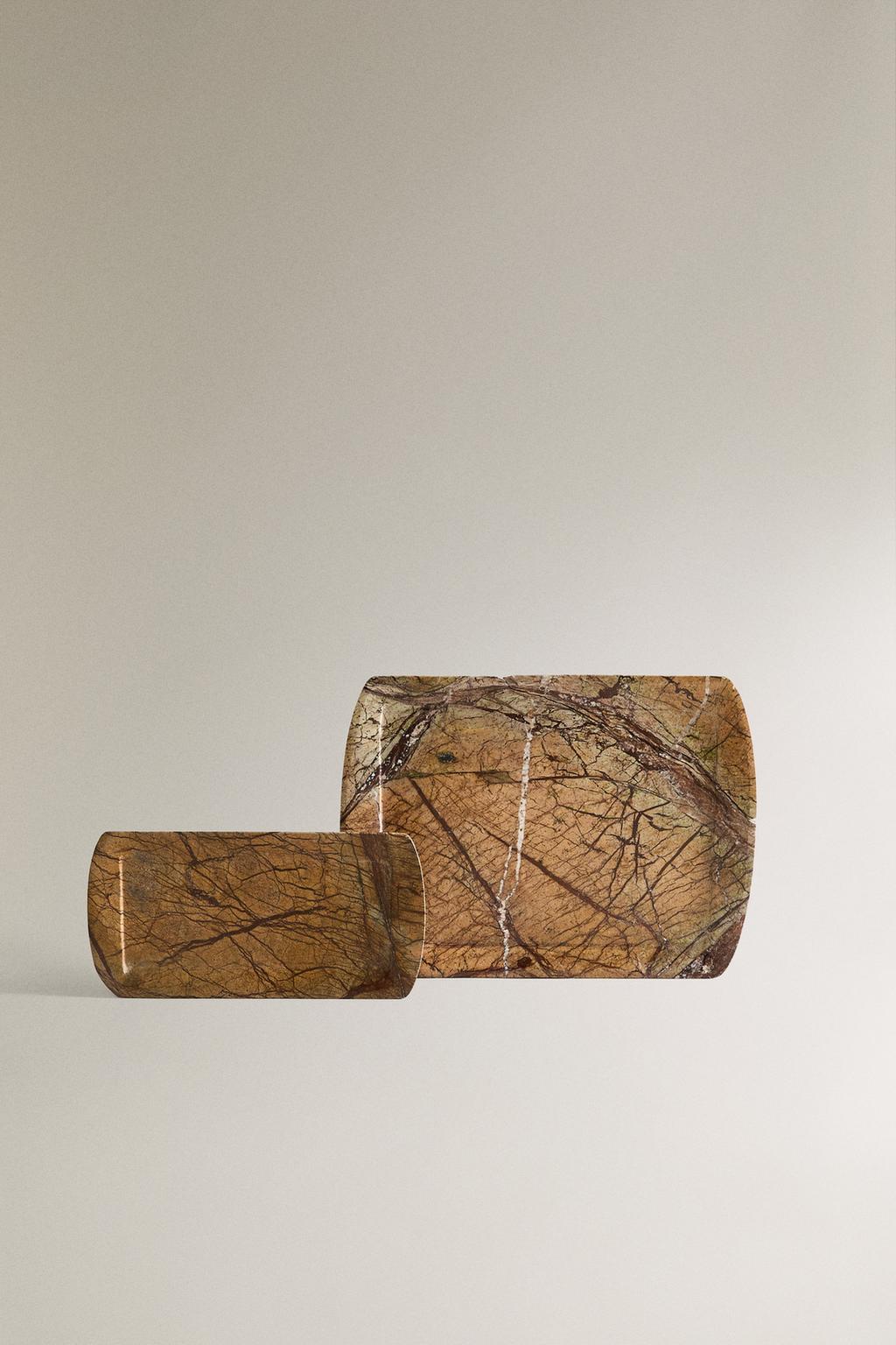 Мраморная подноска