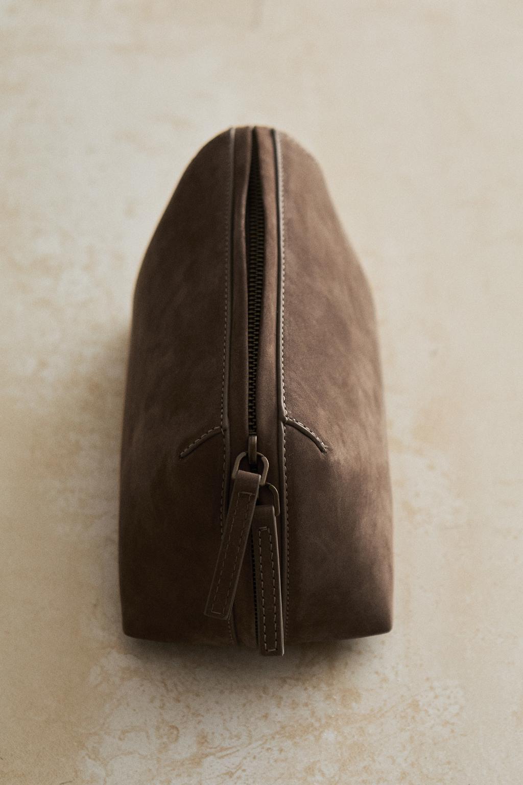 Косметичка из замши