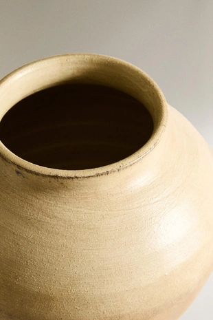 Ваза из светлой терракоты- Заказать в России