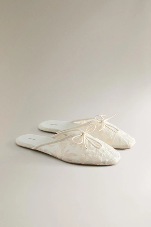 Туфли-мюли с вышивкой цветов- Заказать в России