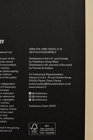 Искусство моды в развернутом виде «POP UP» (на английском)- Заказать в России