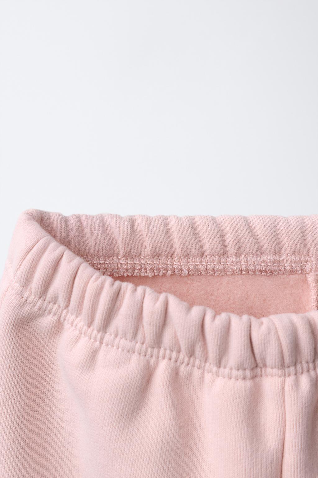 ДЖОГГЕРЫ ИЗ МЯГКОЙ ТКАНИ SNOOPY PEANUTS™