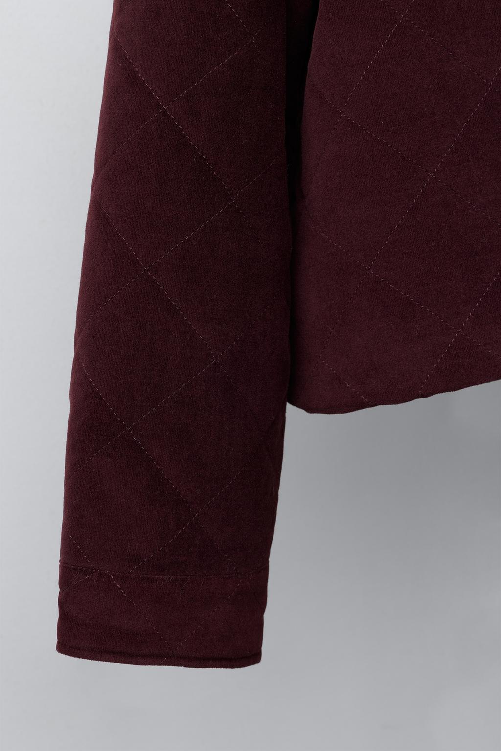 ВЕЛЬВЕТОВАЯ КУРТКА С КРУГЛЫМ ВОРОТНИКОМ